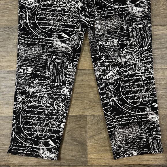 Lulu B Cropped Capri Pull On Pants Black White Women's Size 12 Pockets - Picture 3 of 12